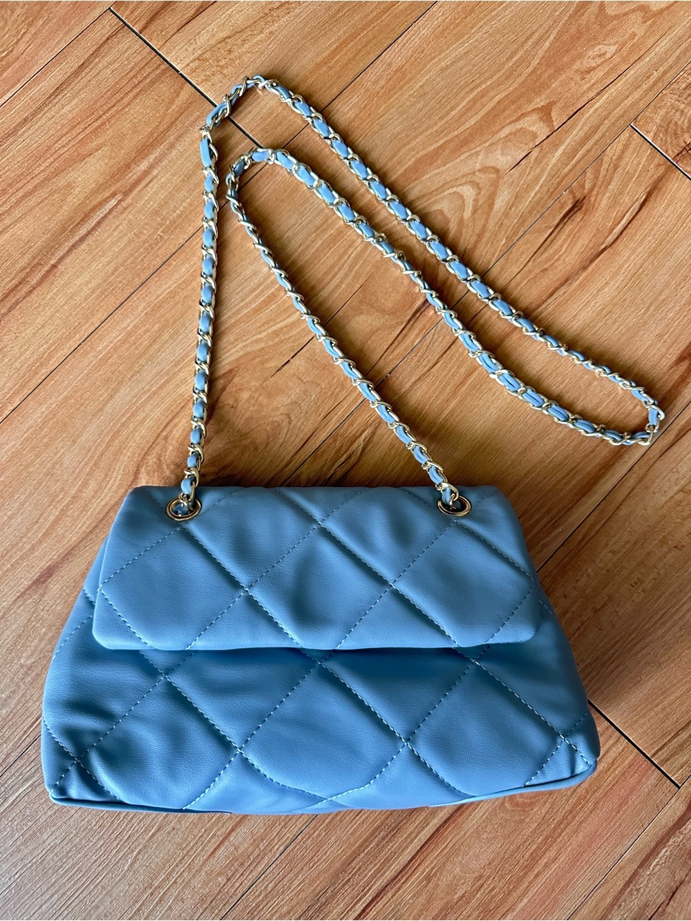 Diamond Quilted Light Blue Woven Chain-Handle Shoulder Bag